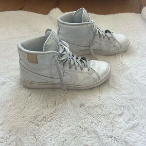Nike White Sneakers women’s size 9